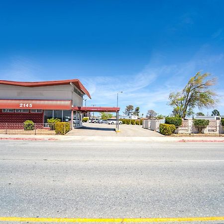 Mojave Hotel Buitenkant foto