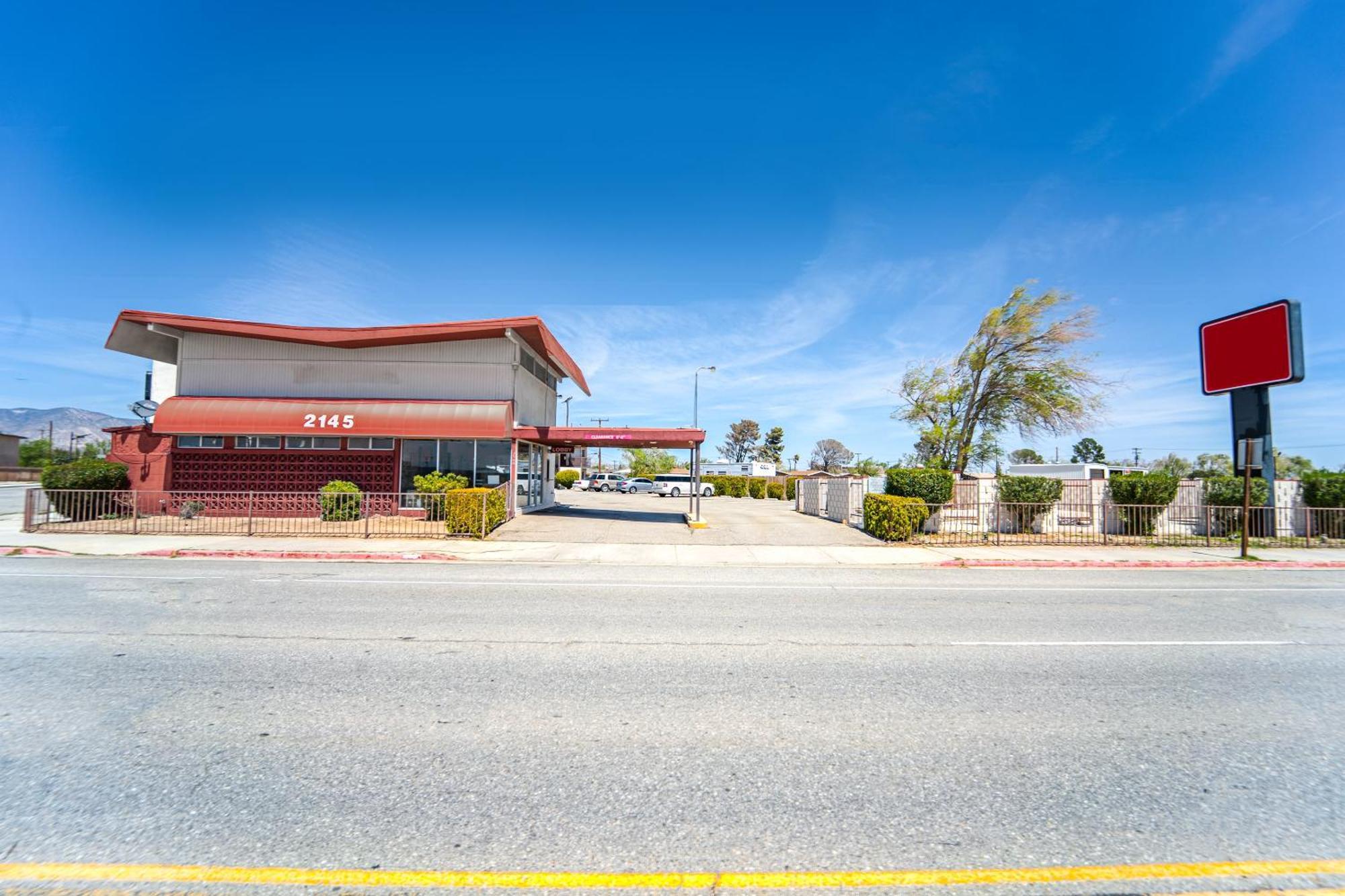 Mojave Hotel Buitenkant foto